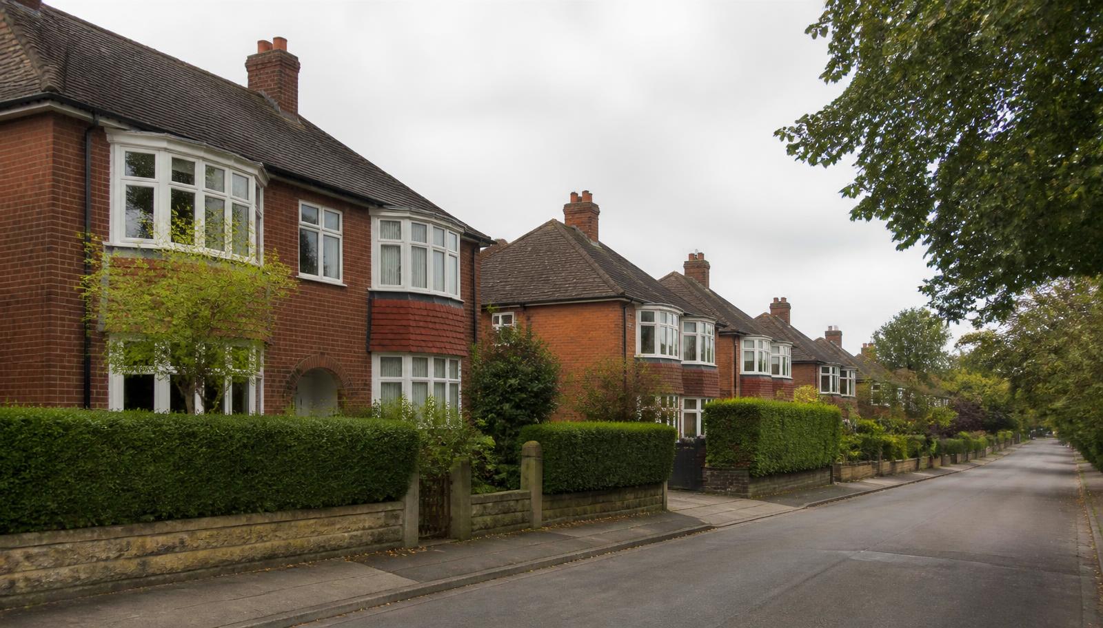 1930s semi-detached houses on a residential street in Botley, Oxford